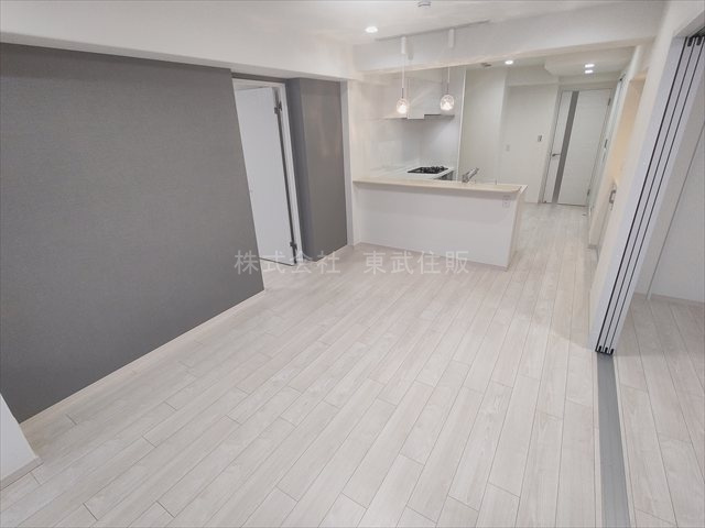 【居間・リビング】の画像