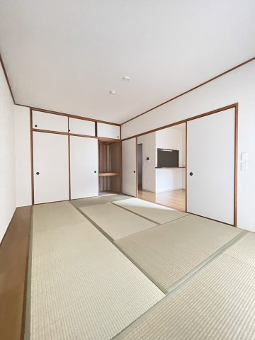 ルネシティ脇浜町２号棟の寝室