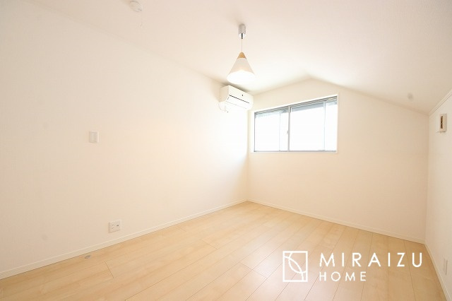 【洋室】 | 平日・休日問わず、いつでもご見学が出来ます♪☆実際に見て、触れて感じる安心のお住まい探しを体験して下さい♪