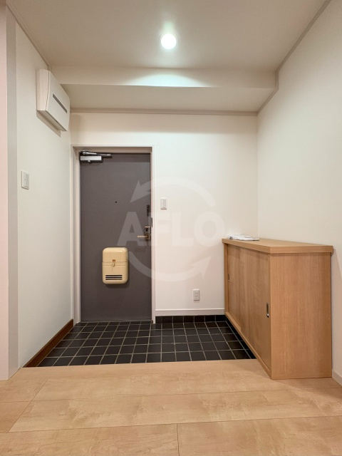 横山ビルの玄関|横山ビル　玄関