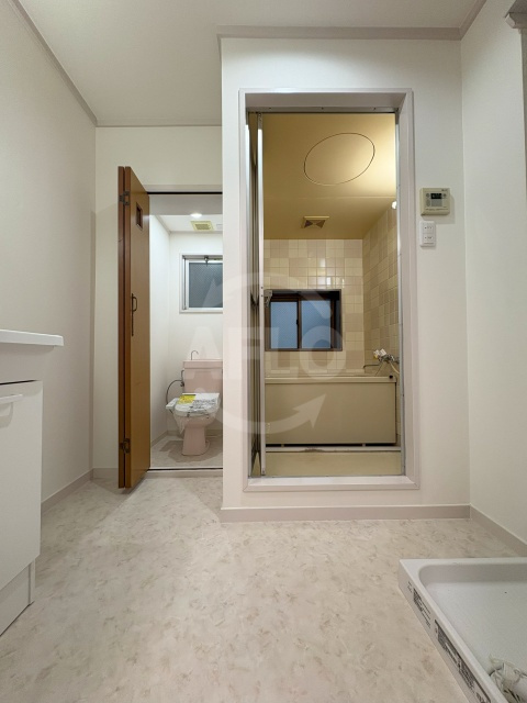 横山ビルの洗面所|横山ビル　脱衣所