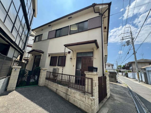 中桜塚一丁目連棟住宅