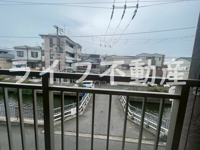 サニーコートオオクボの居間・リビング|ゆったり過ごせる居間です