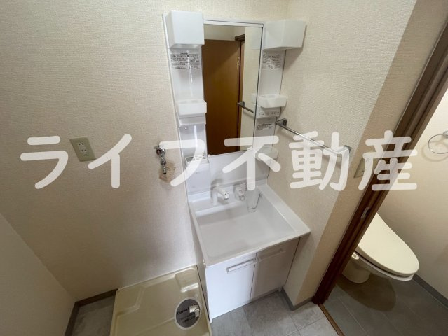 サニーコートオオクボの独立洗面台|独立洗面台あり、毎朝おしゃれに忙しい女性の方におすすめです