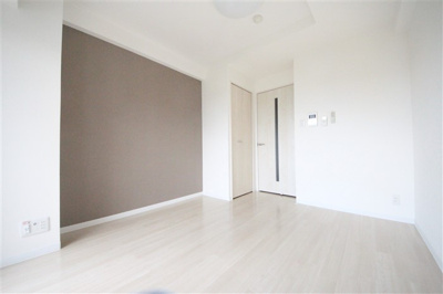 【居間・リビング】 | グランパシフィック塩草公園