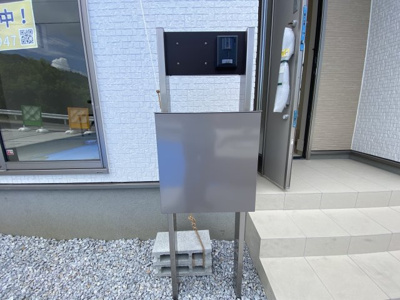 【設備】 | 南城市佐敷新里（全4棟）2・3号棟 | 2号棟　オシャレなポスト付き♪
