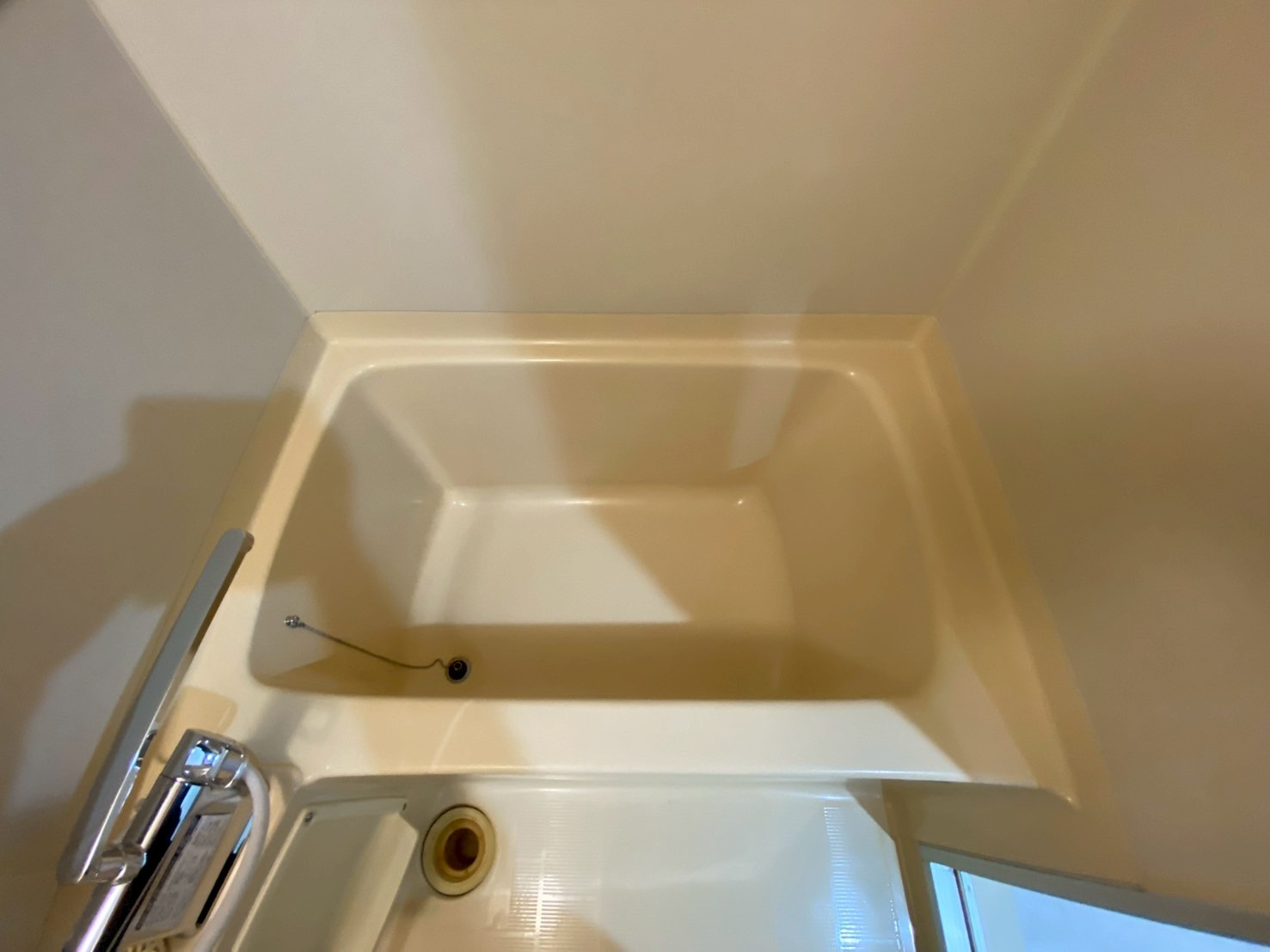 ユニーブル六甲南棟の浴室