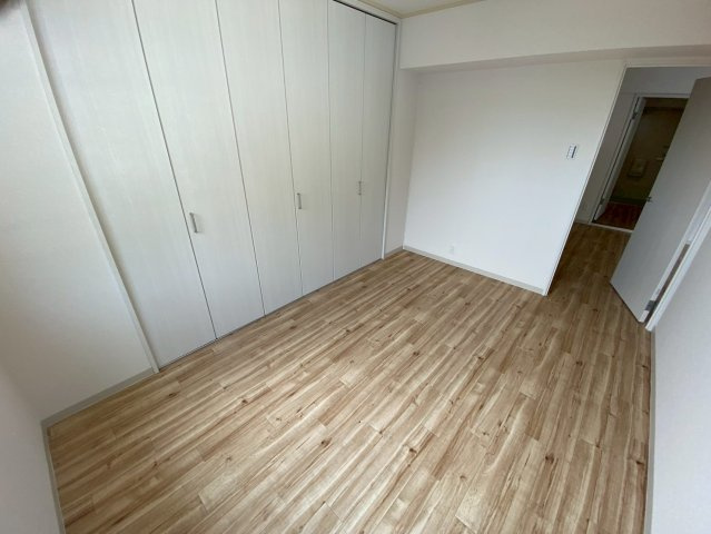 ユニーブル六甲南棟の内装