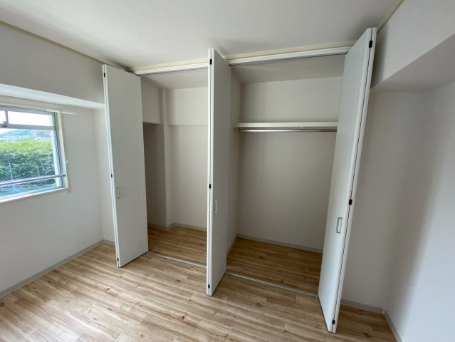 ユニーブル六甲南棟の収納