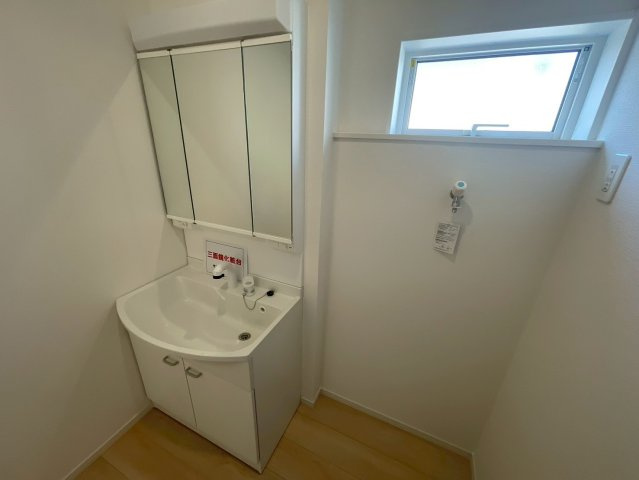 横浜市瀬谷区阿久和東3丁目　新築戸建【仲介手数料無料】カースペース2台