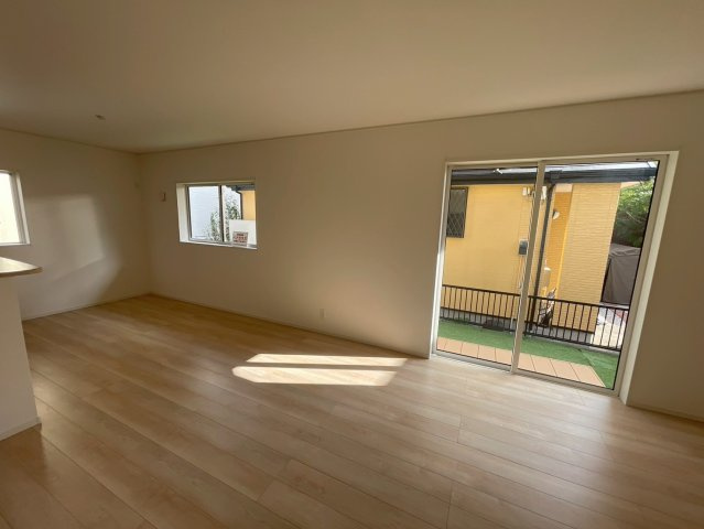 横浜市瀬谷区阿久和東3丁目　新築戸建【仲介手数料無料】カースペース2台