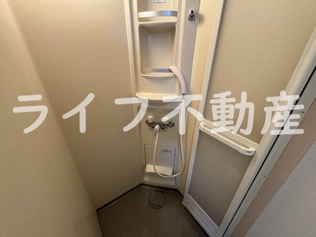 ベルハイム小阪のシャワールーム|すっきりとしたシャワールームです