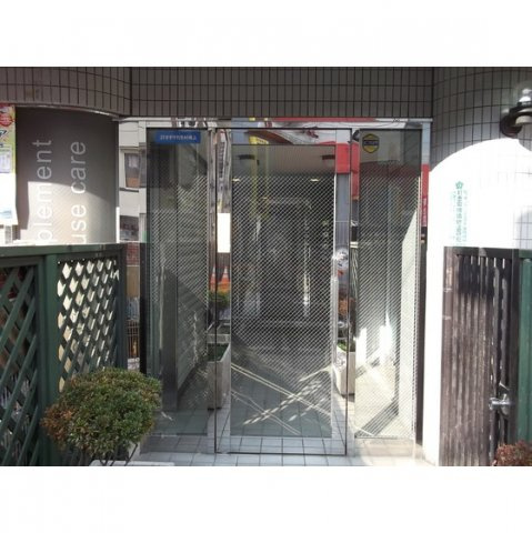 ２１オギサカ志村坂上のエントランス|エントランス