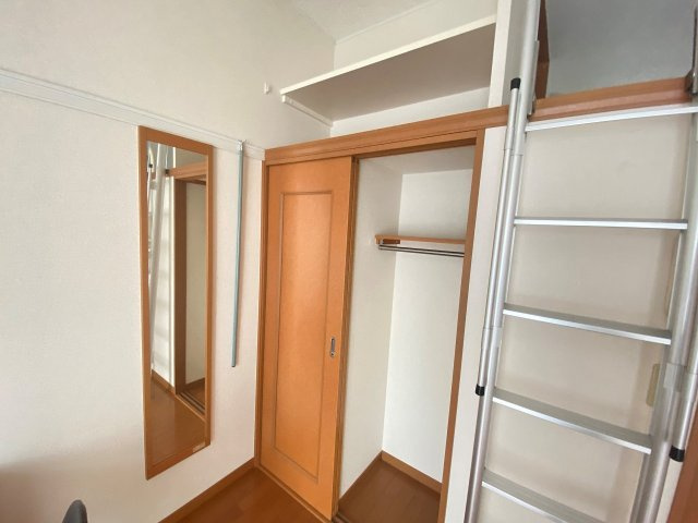 レオパレス南市場の内装