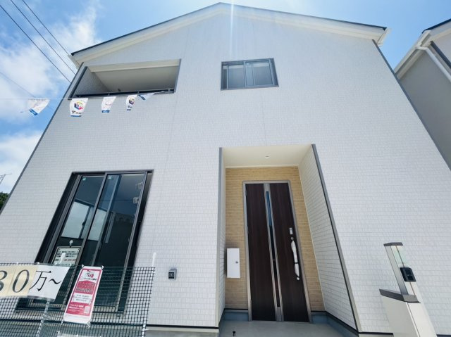 うるま市石川第７　３棟の外観