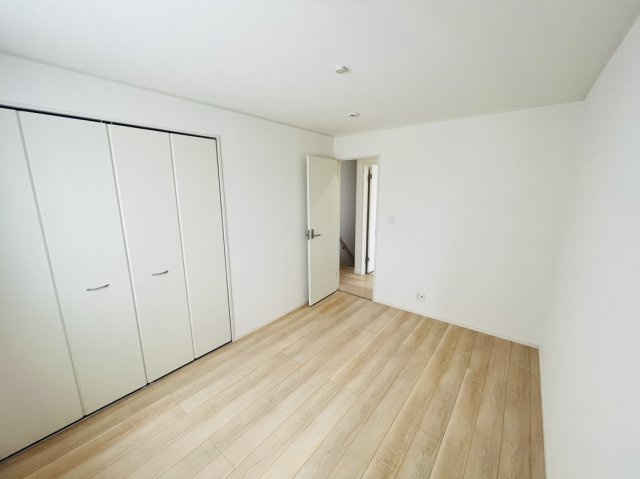 うるま市石川第７　4棟の洋室