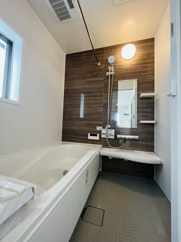 うるま市石川第７　4棟の浴室