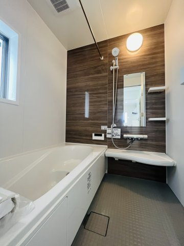 うるま市石川第７　4棟の浴室