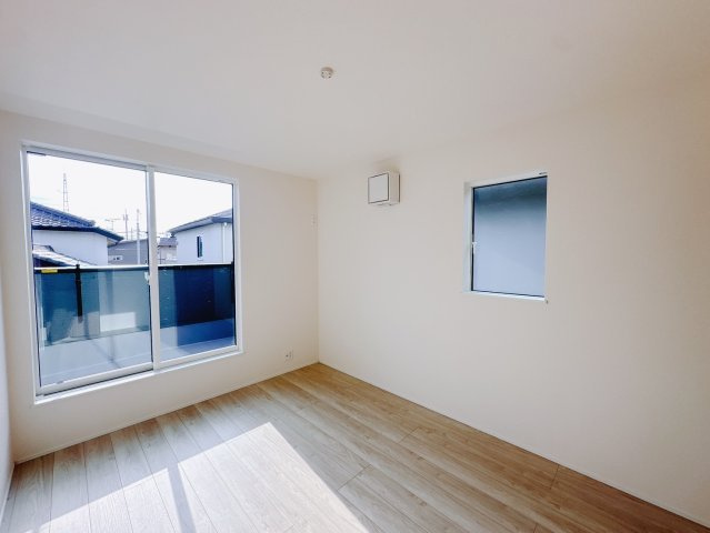 【新築戸建】高崎市並榎町24-1期　の洋室|■2階洋室｜子供部屋のメリットは「自立心を養うことができる」「自分で整理整頓できるようになる」そして、お子様が成長した際には「プライバシーを確保できる」といい事だらけ♪