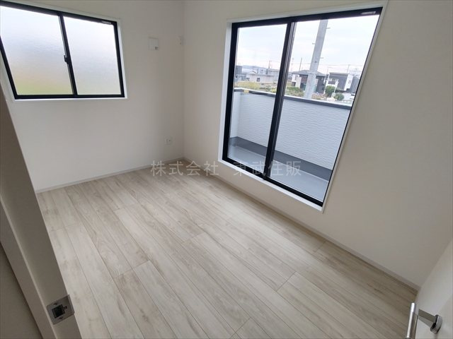 【洋室】 | 坂戸市片柳5期　全2棟　1号棟 | 洋室5.0帖、個人の部屋や寝室として使える洋室です