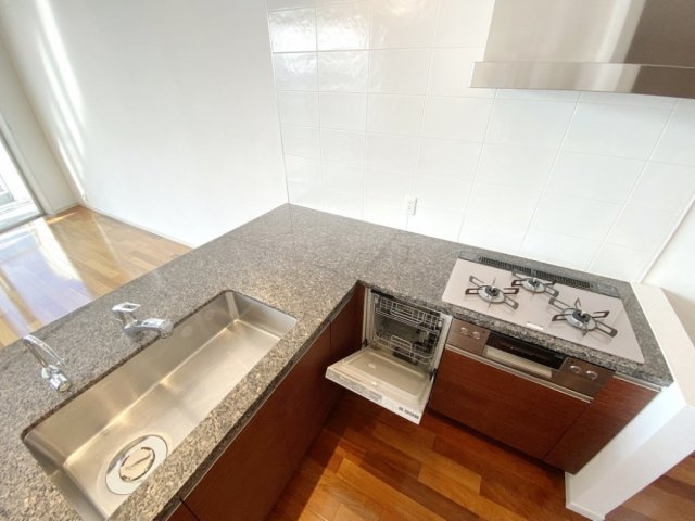 【キッチン】 | TOWER RESIDENCE TOKYO