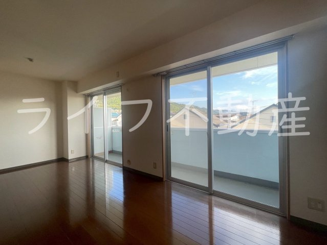 ヌカタハーモニアの洋室|落ち着いた色調の洋室です