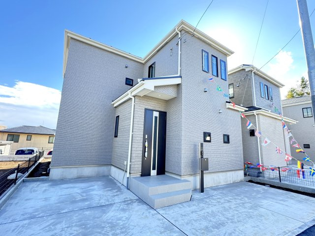 柏市高田新築戸建【高田小学校：5分】の外観|C号棟外観・完成済み内覧可能です！