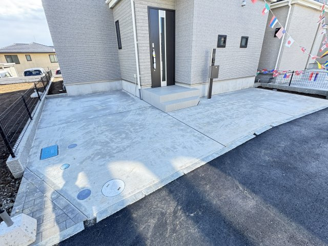 柏市高田新築戸建【高田小学校：5分】の駐車場|C号棟駐車スペース・2台駐車可