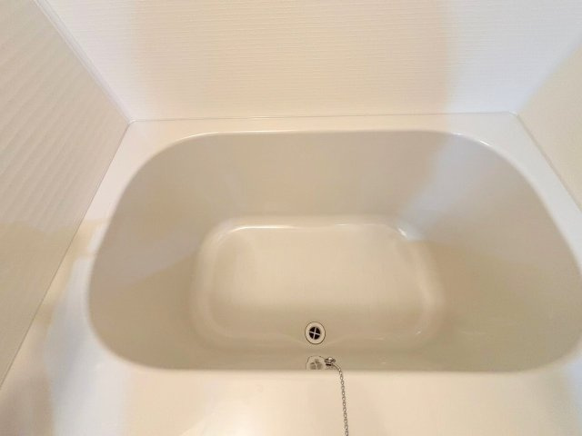 グランドロアール上新庄の浴室