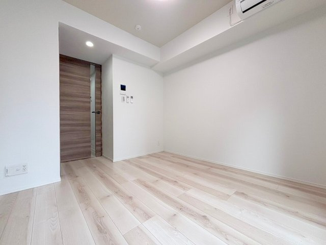 グランドロアール上新庄の居間・リビング