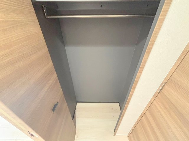 グランドロアール上新庄の収納