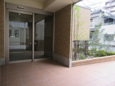 【エントランス】 | ラヴィエント浅草言問