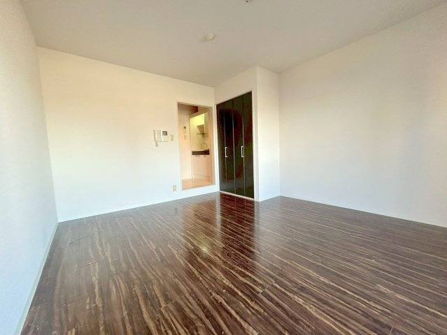 十三本町ウインズマンション2の寝室