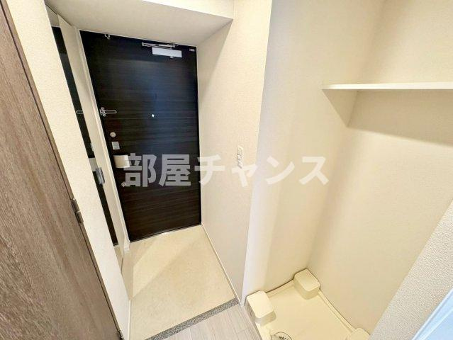 プレサンス葵デュリスの玄関