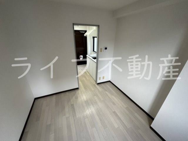 MJメゾン下小阪の寝室