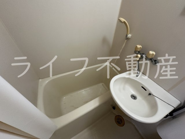 MJメゾン下小阪の浴室