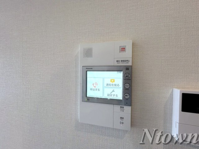 【セキュリティ】 | プレサンス名古屋ルクソリア | モニター付きインターフォンです
