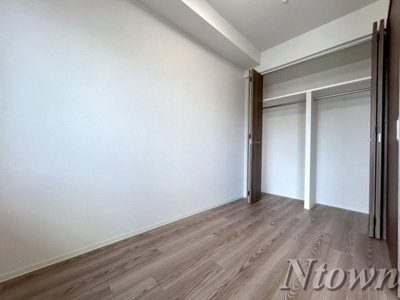 【居間・リビング】 | プレサンス名古屋ルクソリア | こちらの居間で趣味の時間をお楽しみください