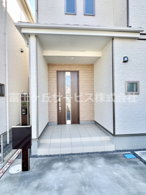 【エントランス】 | 田方郡函南町塚本  新築一戸建て A号棟 | エントランスです