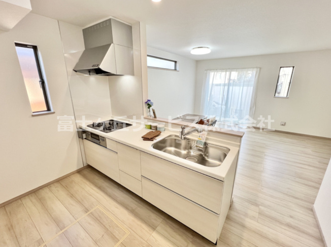 【キッチン】 | 田方郡函南町塚本  新築一戸建て B号棟 | 使いやすいキッチンです