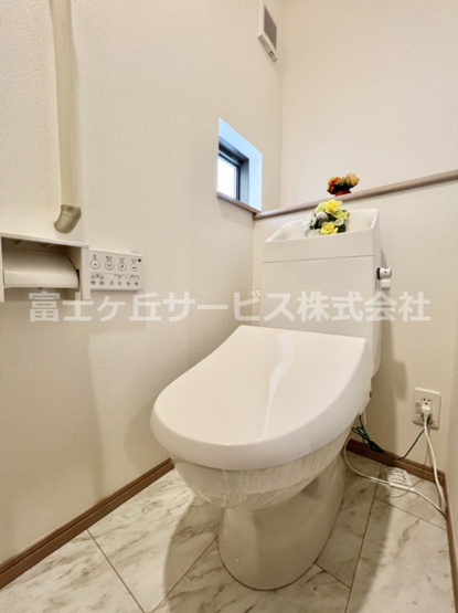 【トイレ】 | 田方郡函南町塚本  新築一戸建て B号棟 | 1Fのトイレです