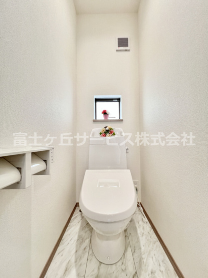【トイレ】 | 田方郡函南町塚本  新築一戸建て B号棟 | 2Fのトイレです