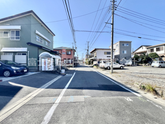 【前面道路含む現地写真】 | 田方郡函南町塚本  新築一戸建て B号棟 | 前面道路含む現地写真です