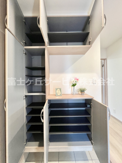 【収納】 | 田方郡函南町塚本  新築一戸建て B号棟 | 便利な収納スペースです