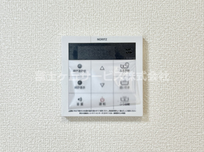 【発電・温水設備】 | 沼津市中沢田  新築一戸建て E号棟 | 発電・温水設備です