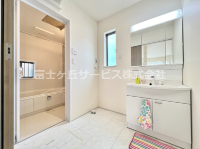 【脱衣所】 | 沼津市中沢田  新築一戸建て F号棟 | 脱衣場です