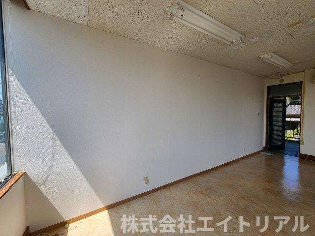 村上ビルの内装