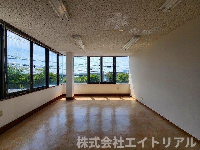 村上ビルの内装