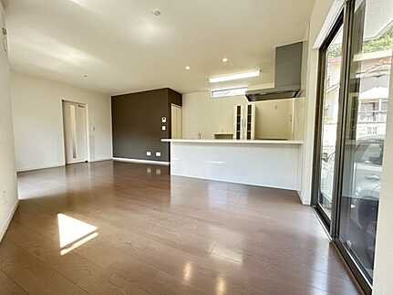 広島市安佐北区亀山９丁目の居間・リビング