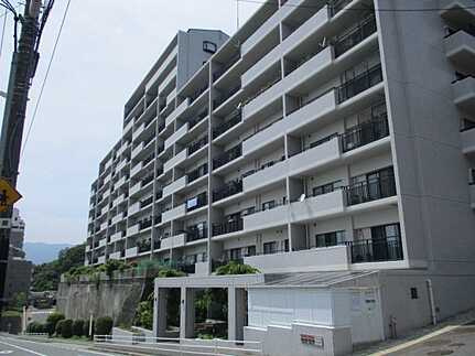 井口台パークヒルズ弐番館の外観